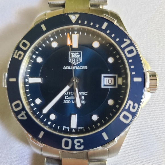 TAG Heuer Aquaracer 300m Automatic - Picture 1 of 6